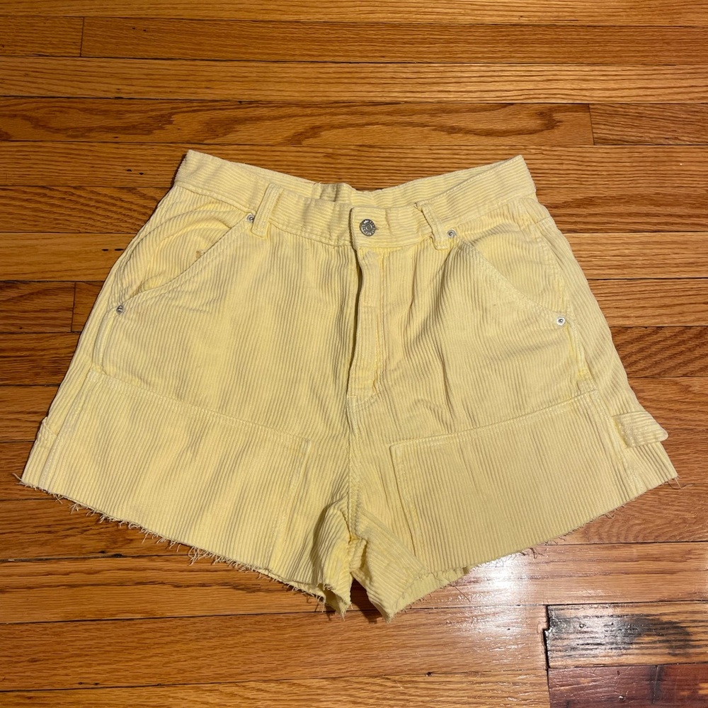 BDG Yellow Cargo Shorts Relaxed Fit